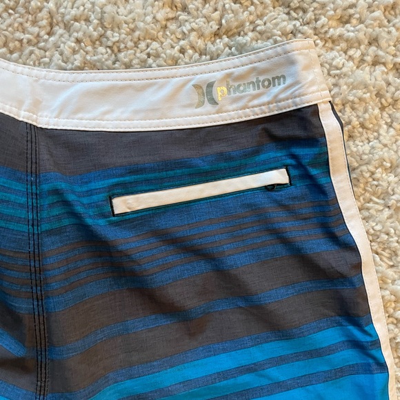 Hurley Phantom Board Shorts - Picture 3 of 4